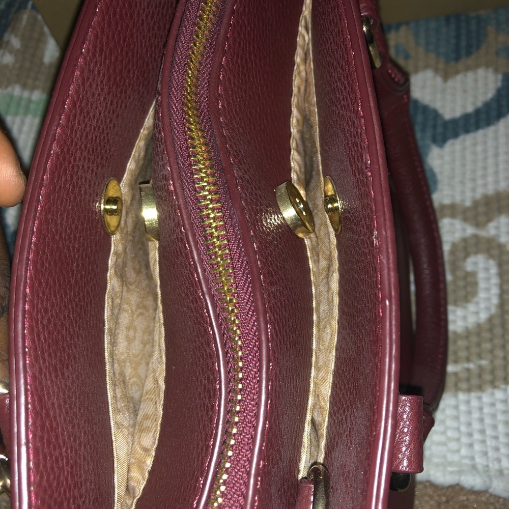 Handbag - Picture 5 of 5